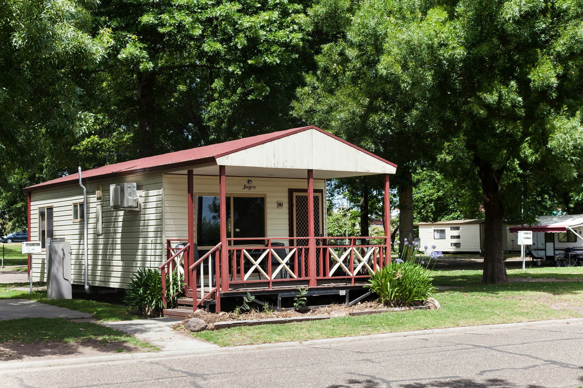 Nrma Bairnsdale Riverside Holiday Park ภายนอก รูปภาพ